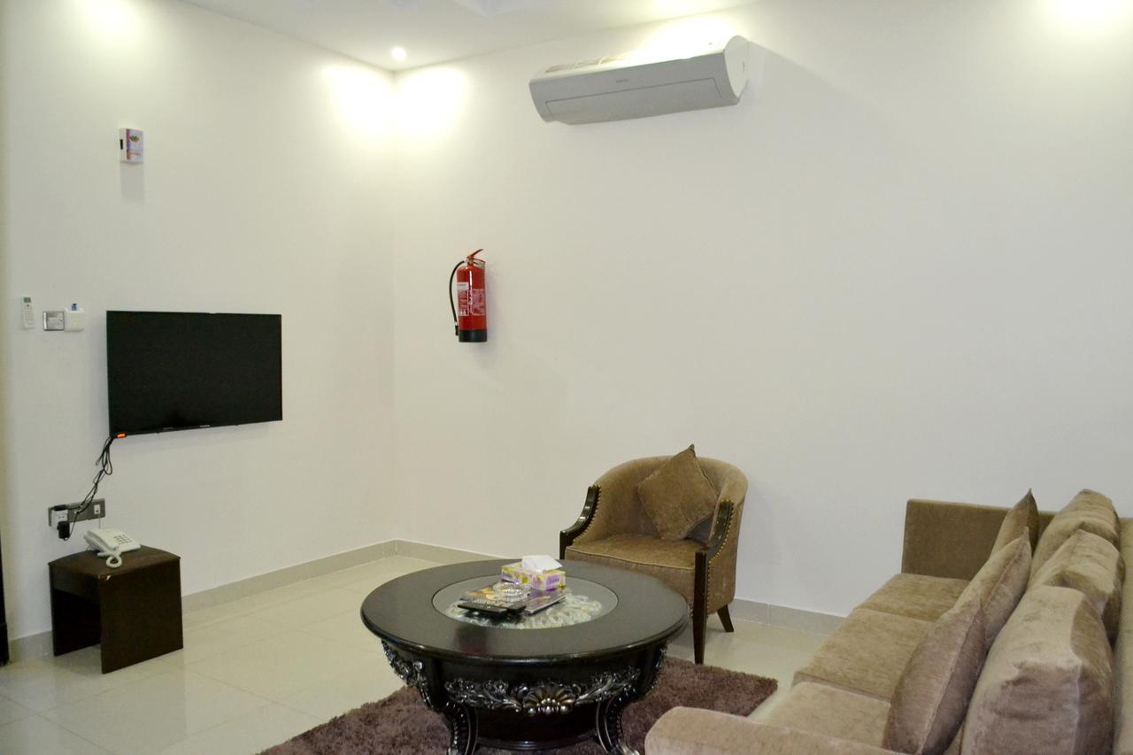 الخربوش للشقق المخدومة Hafar Al-Batin Exterior foto