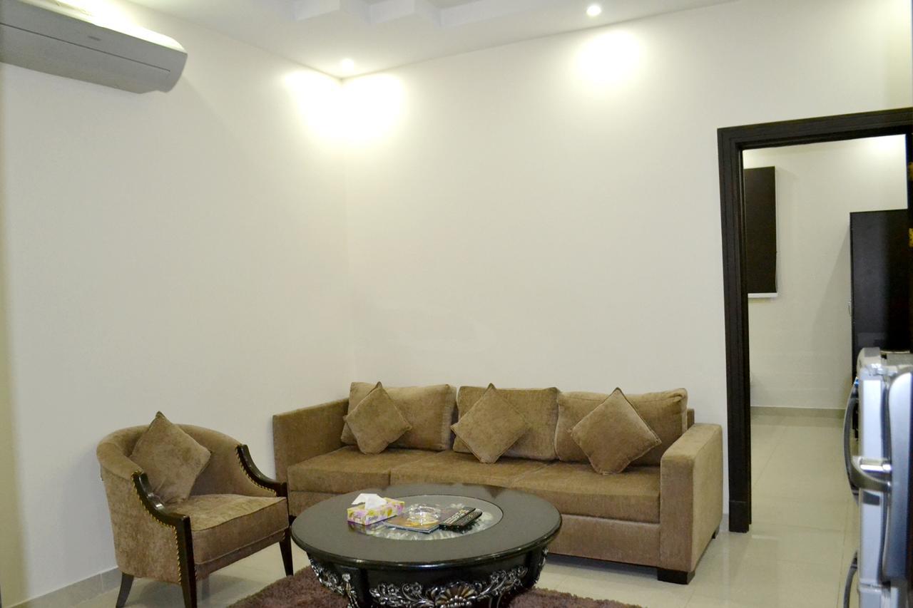 الخربوش للشقق المخدومة Hafar Al-Batin Exterior foto
